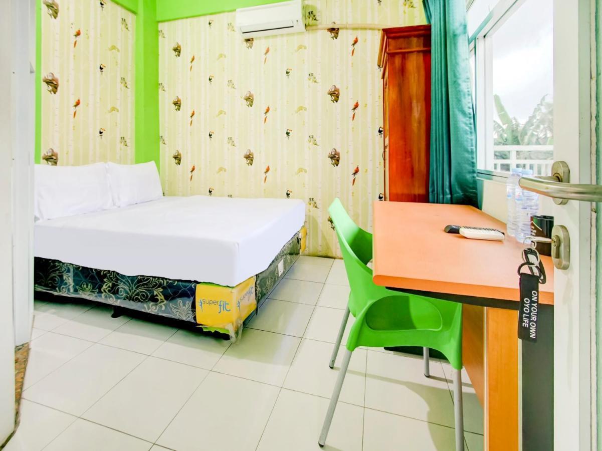 Oyo Life 3103 Opo Homestay & Kost Μαλάνγκ Εξωτερικό φωτογραφία